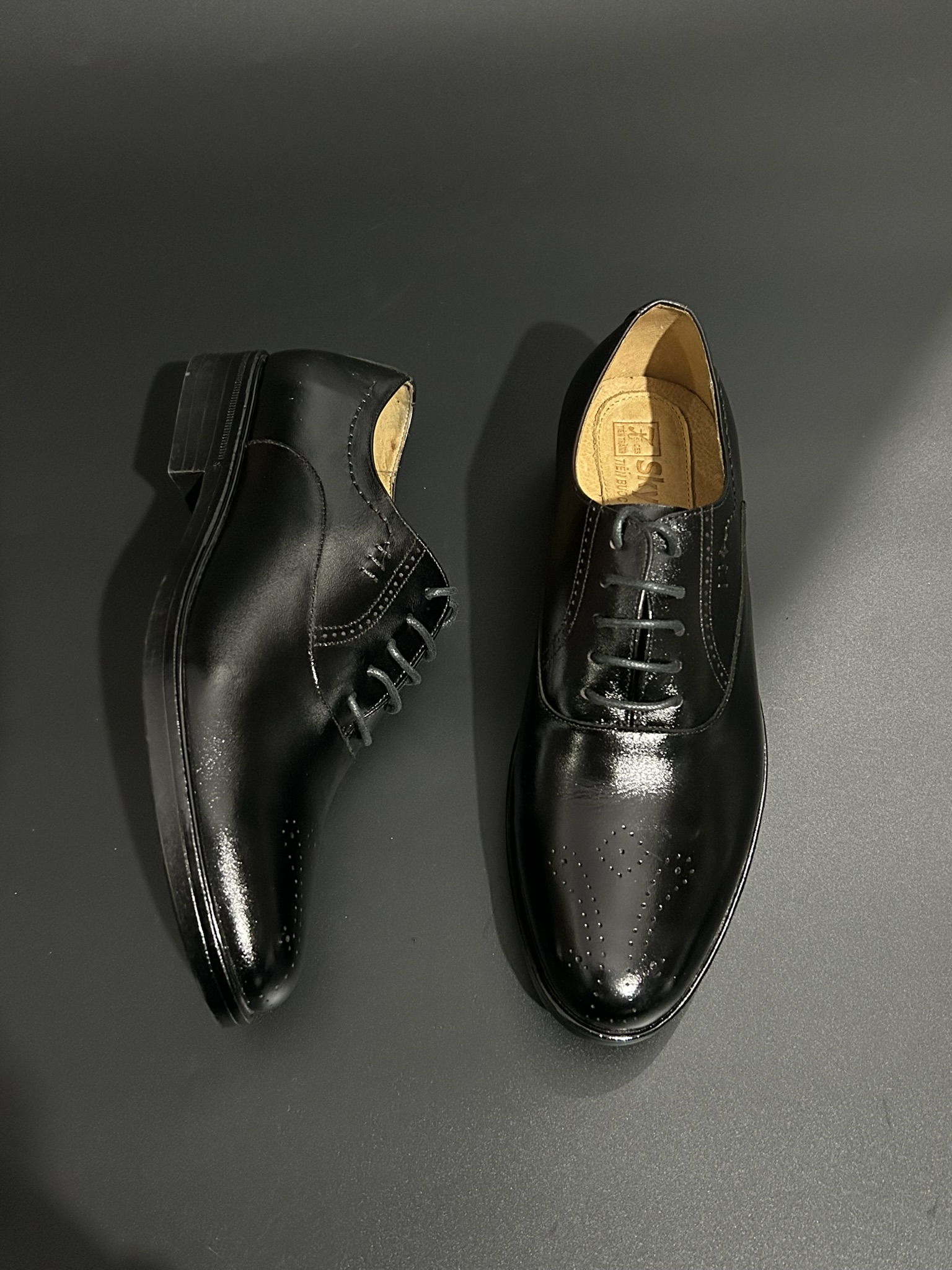 Giày Tây Oxford Brogue