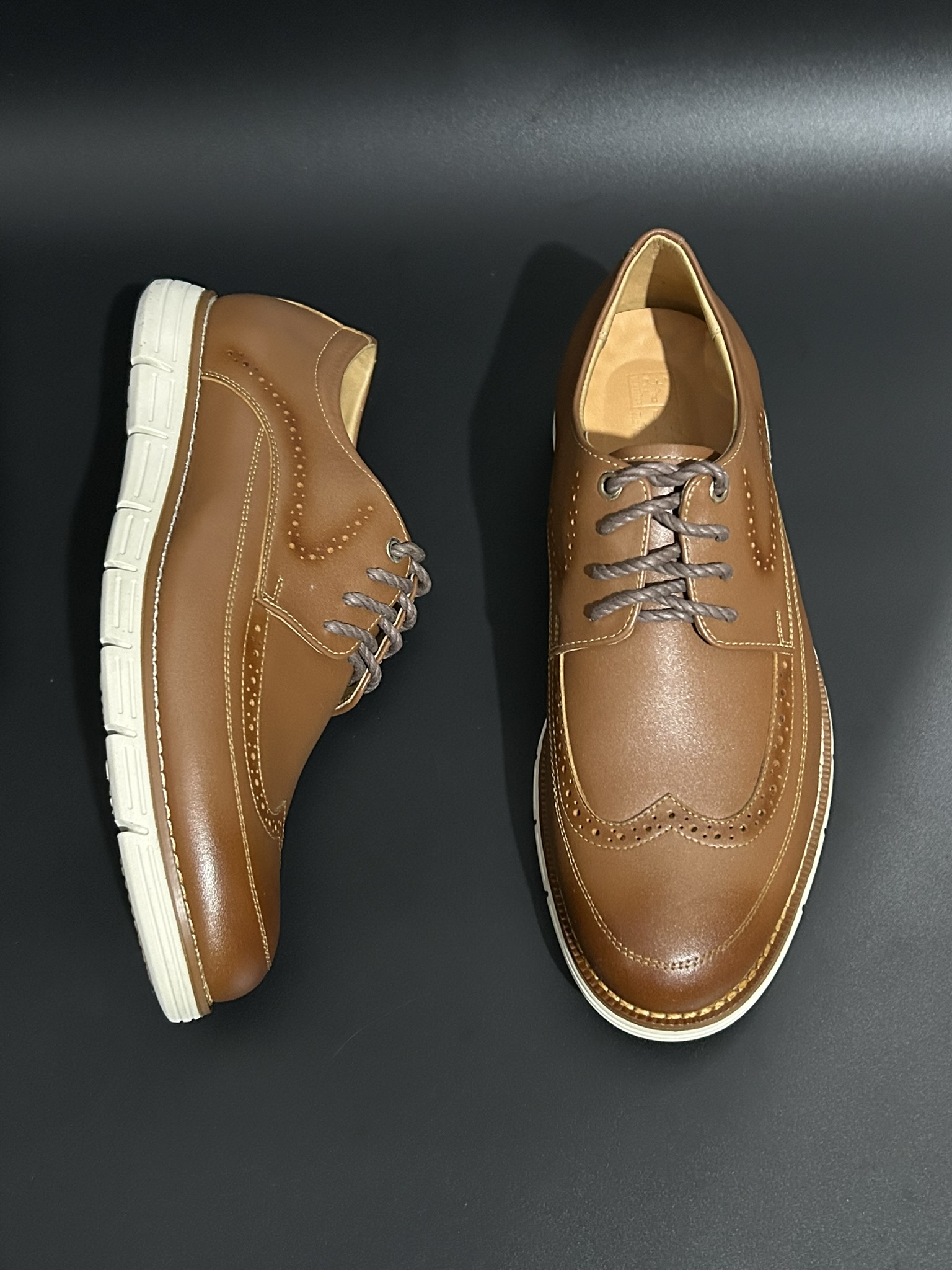 K - Derby Wingtip
